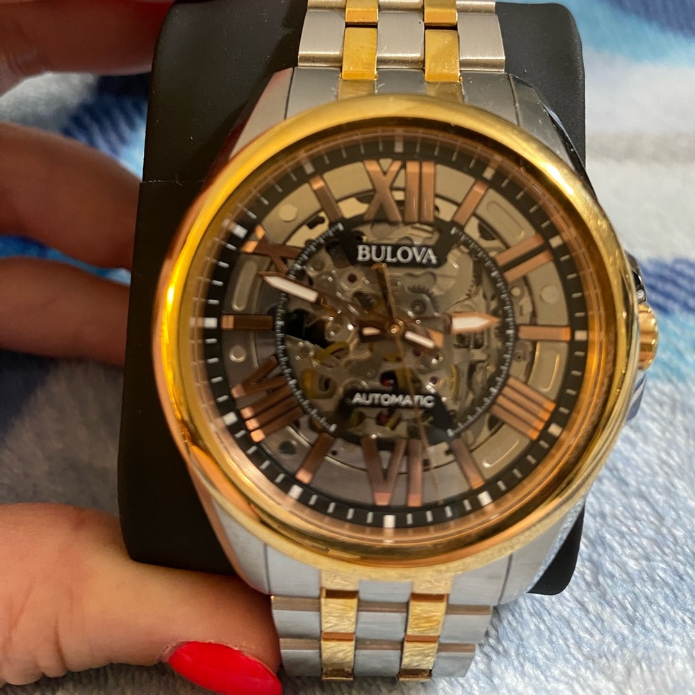 This is a men’s automatic classic Bulova watch.